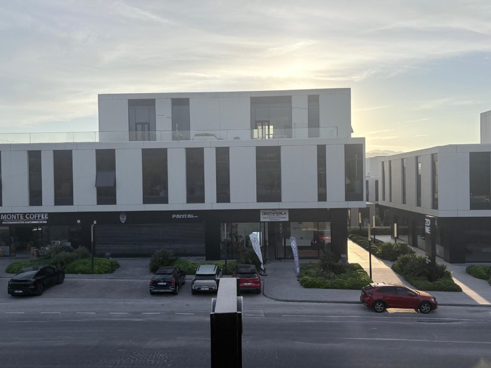 DentaPerla Diamond Clinic - Image 1